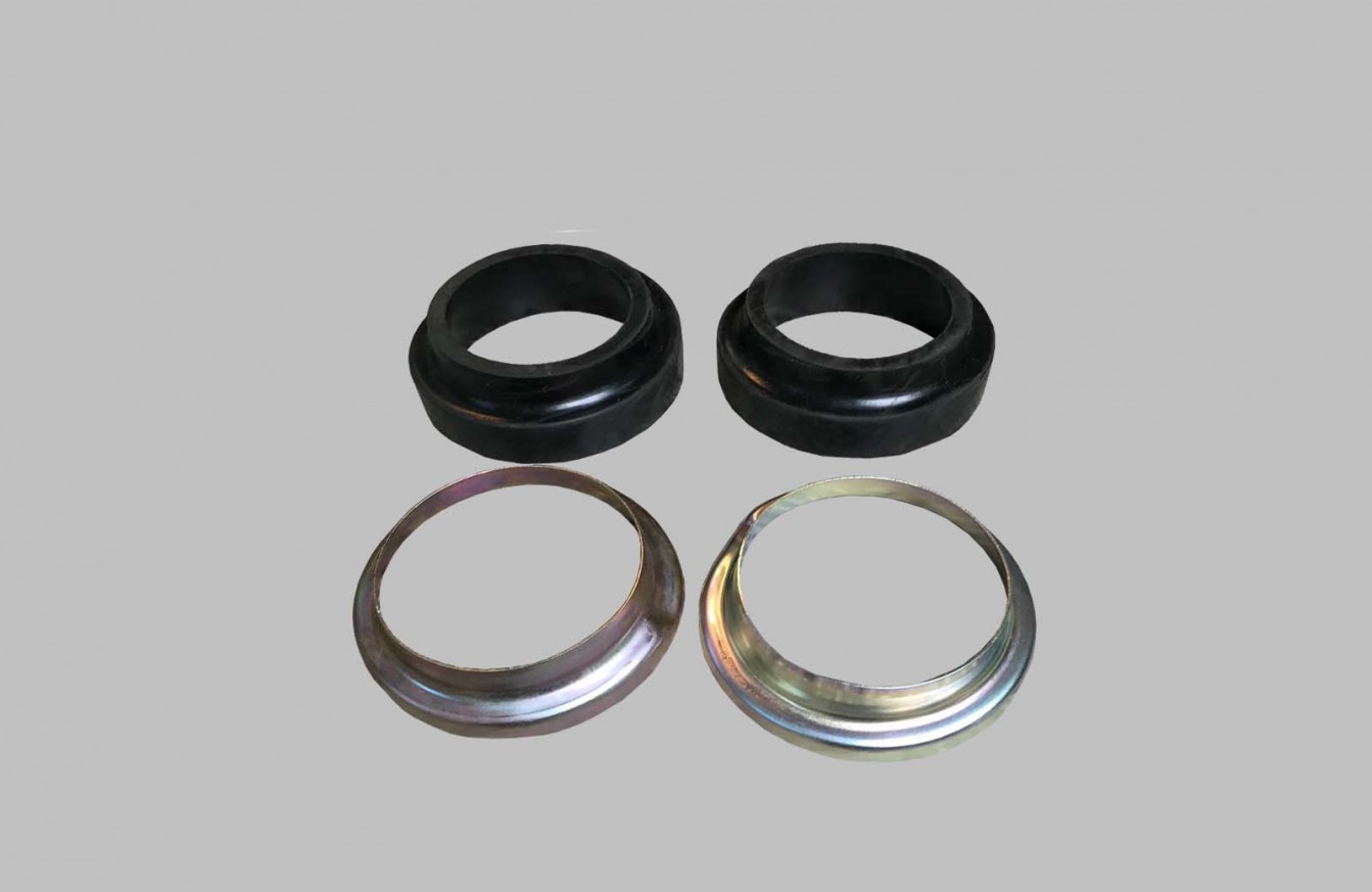 Тампони пружини предни усилени с чашки комплект