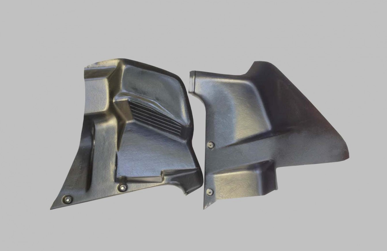 Căptușeală între podea și panou (set stânga/dreapta)