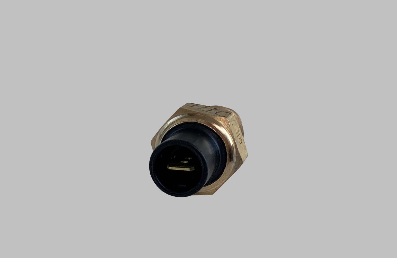 Art Temperaturfühler / Sensor am Zylinderkopf 2101-3808600 LADA  2101-2107 